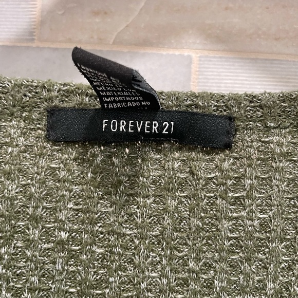 Forever 21 Olive Button-Up oversized waffle knit Cardigan - Picture 6 of 8